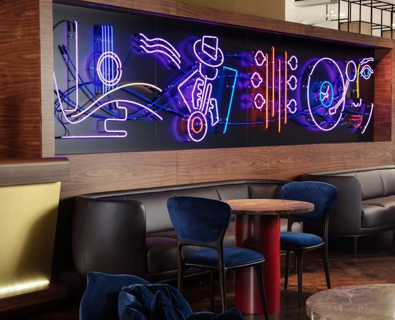 Courtyard By Marriott Brno Hotell