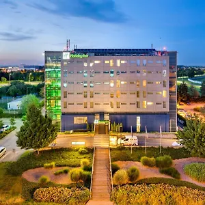 Airport By Ihg Hotell